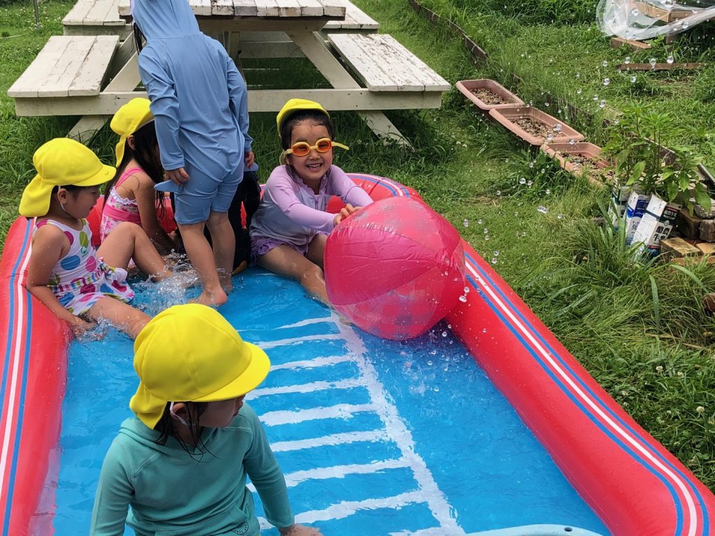 Water Play Time. Apple Bee International School